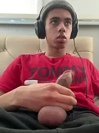 iLoveGirlsOnlyStr8Asf webcam stripchat model stream image