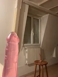 beurettee webcam model stream image