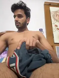 aadibuttplug webcam stripchat model stream image