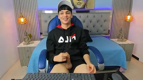 SamBlack_ webcam model stream image