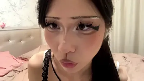 kishagrayone webcam stripchat model stream image