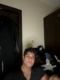 Vihaaanfucks webcam model stream image