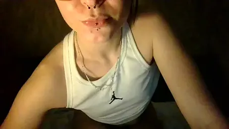 Petite_moi webcam model stream image