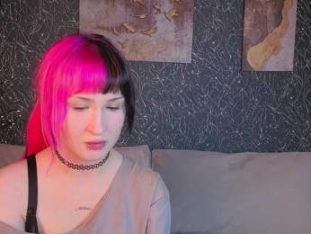 Ekimmj-age webcam bongacams model stream image