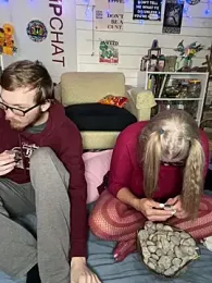 TrenaAnne webcam model stream image