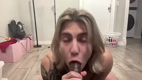 NatalieKneals webcam stripchat model stream image