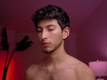ethan_skiny_ webcam model stream image