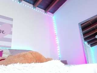 sofievanss webcam model stream image