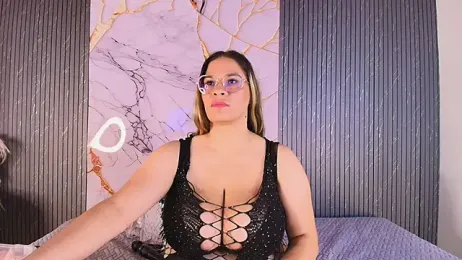 big_tits_in_your_face webcam model stream image