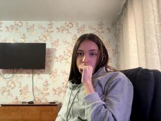 Ardelle Kutchie webcam model stream image