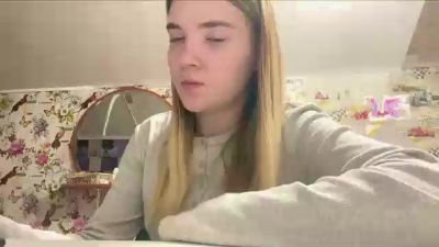 MarielManiatis webcam model stream image