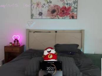 ari_lovexo webcam model stream image