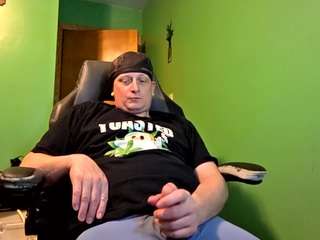 edwardaims2pleaseu webcam model stream image