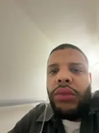 Donroccoo webcam model stream image