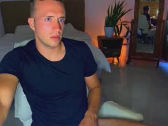 tommy_cumfinger webcam chaturbate model stream image