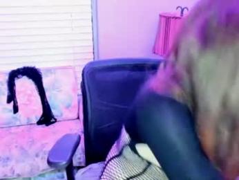 ellibubble webcam model stream image