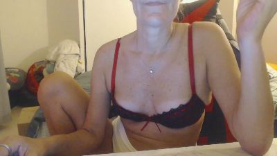 Discretion2 webcam cam4 model stream image