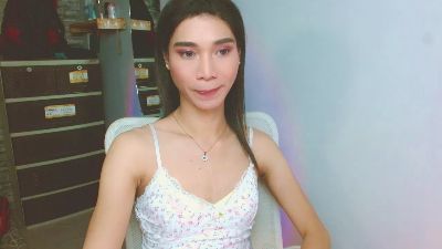 TsCumBitch webcam model stream image