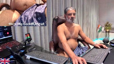 OnlineBossUK webcam model stream image