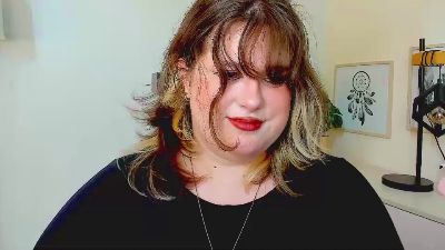 OpheliaLush webcam model stream image