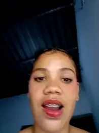 1CANDYLOVE webcam stripchat model stream image