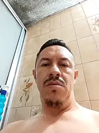 L_hotcream webcam model stream image