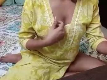 poulomi_das webcam model stream image