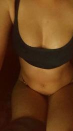 Modelteen webcam model stream image