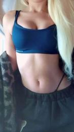 Modelteen webcam model stream image