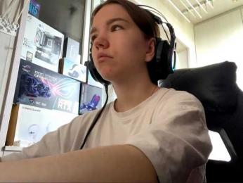 OdeliaBroomhead webcam model stream image