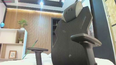 MaximusDicks webcam cam4 model stream image