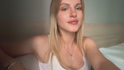 SuWangerin webcam model stream image