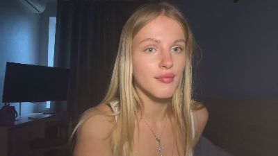 SuWangerin webcam model stream image