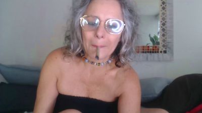 Pinkb0bbies webcam model stream image