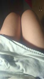 Ayuqueen webcam model stream image