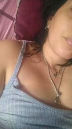 Ayuqueen webcam model stream image