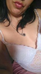 Ayuqueen webcam model stream image