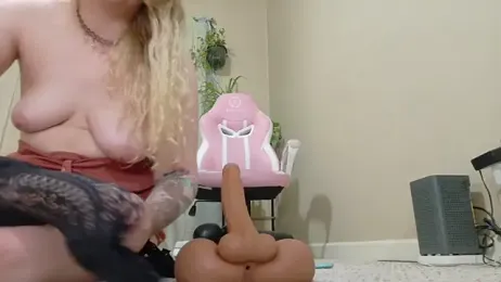 Emihaze webcam model stream image