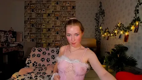 swiity_room_ webcam model stream image