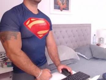 derek_group webcam model stream image