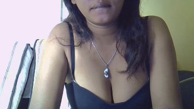 Crystal_bella webcam cam4 model stream image