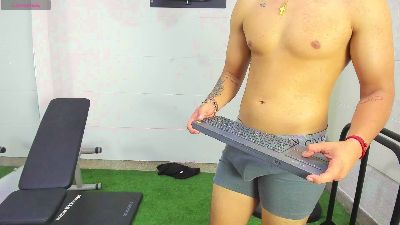 ren_storm webcam model stream image