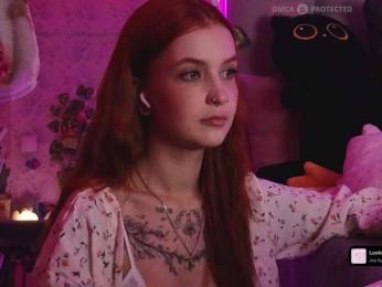 LisLy webcam model stream image