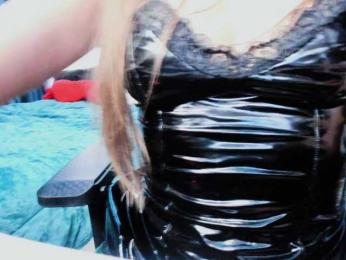 BaddNikky webcam model stream image