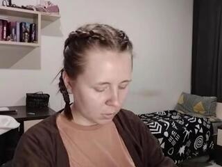 Suzanna Tinklenberg webcam model stream image