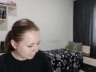 Suzanna Tinklenberg webcam model stream image