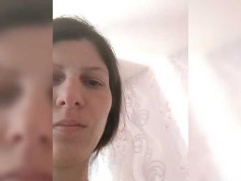 Malina25-1 webcam model stream image