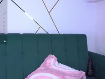 b3llaspring webcam model stream image
