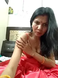 Noughty_lov webcam model stream image