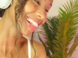 valery-swan webcam model stream image